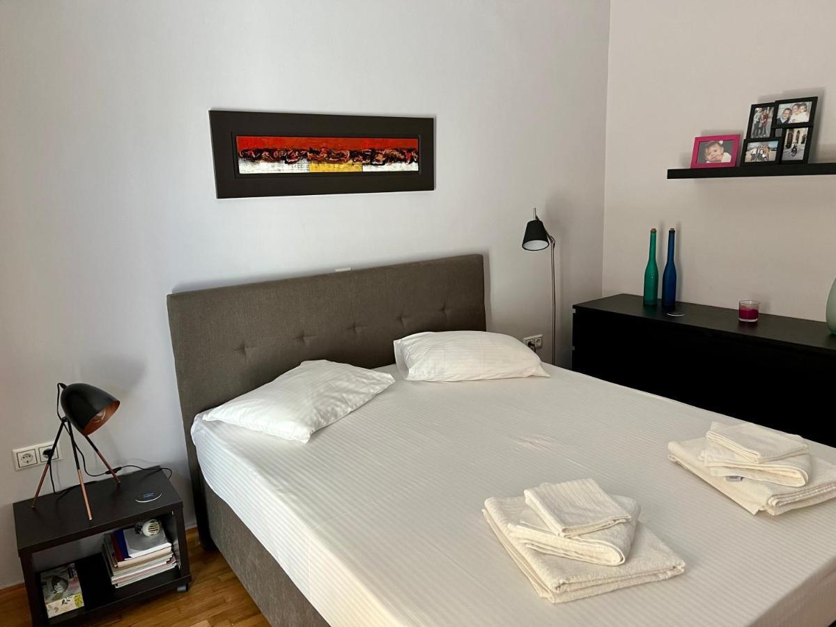 Central Kalamata Cozy Apartment 외부 사진